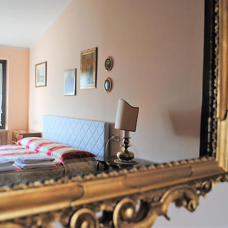 Agriturismo Melograno D'Oro บาร์โดลิโน ภายนอก รูปภาพ