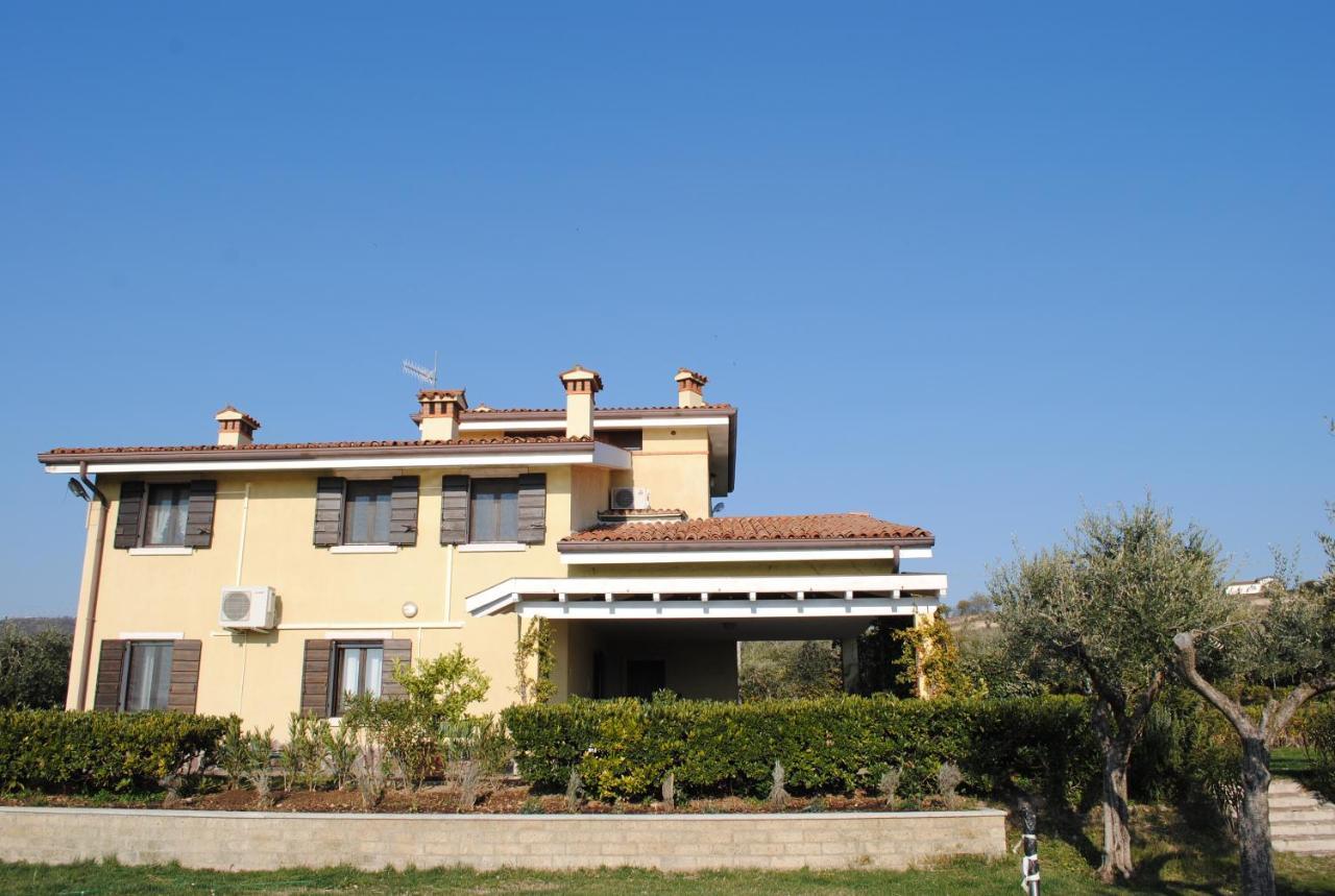 Agriturismo Melograno D'Oro บาร์โดลิโน ภายนอก รูปภาพ