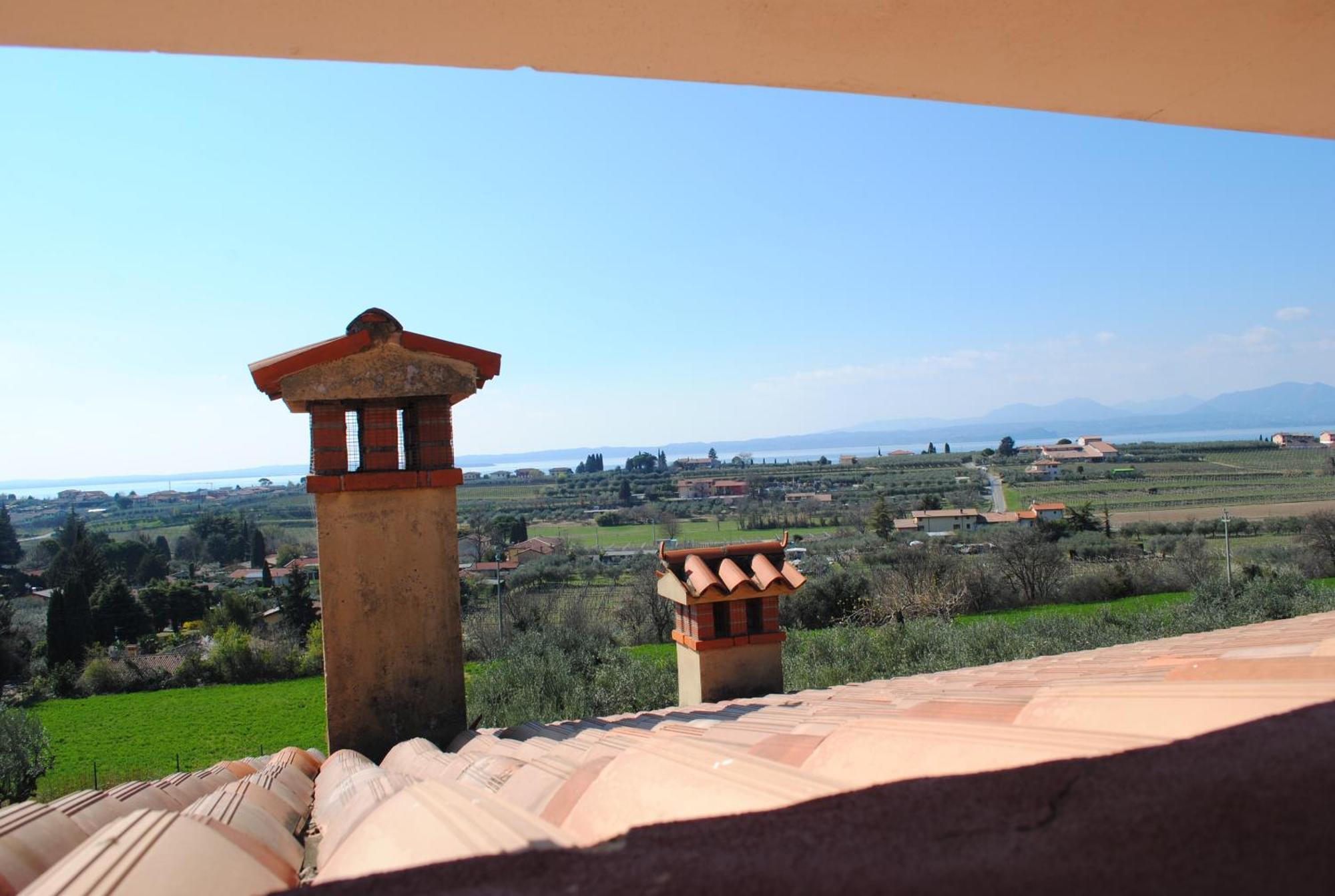 Agriturismo Melograno D'Oro บาร์โดลิโน ภายนอก รูปภาพ