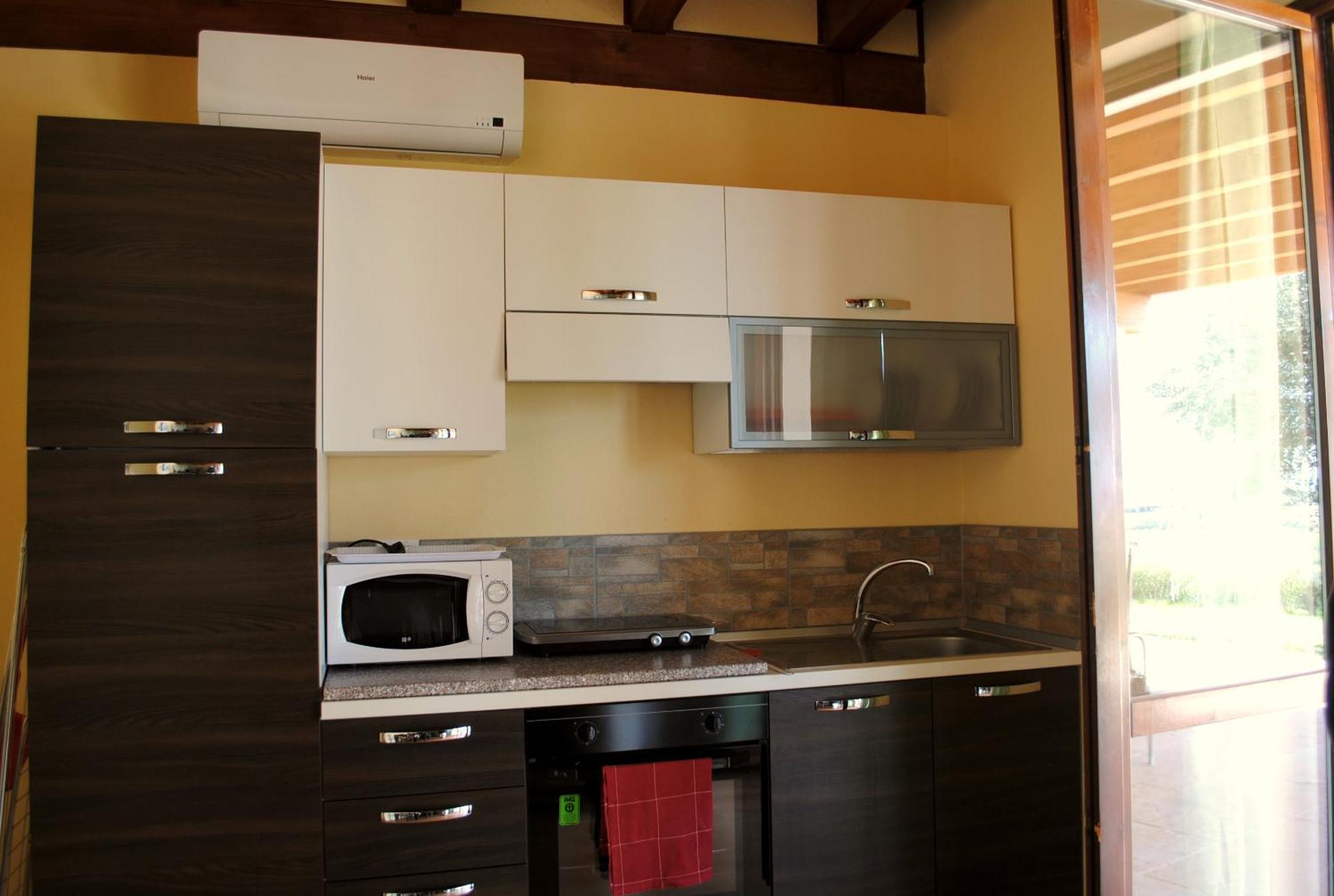 Agriturismo Melograno D'Oro บาร์โดลิโน ภายนอก รูปภาพ