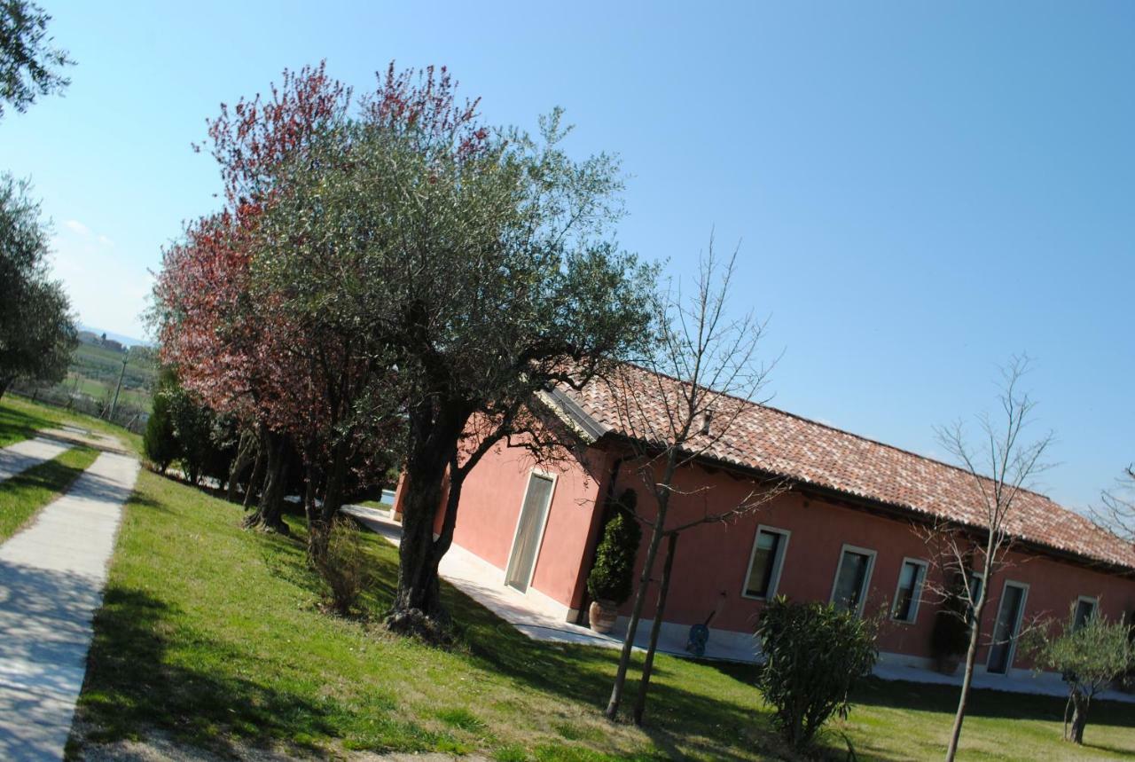 Agriturismo Melograno D'Oro บาร์โดลิโน ภายนอก รูปภาพ
