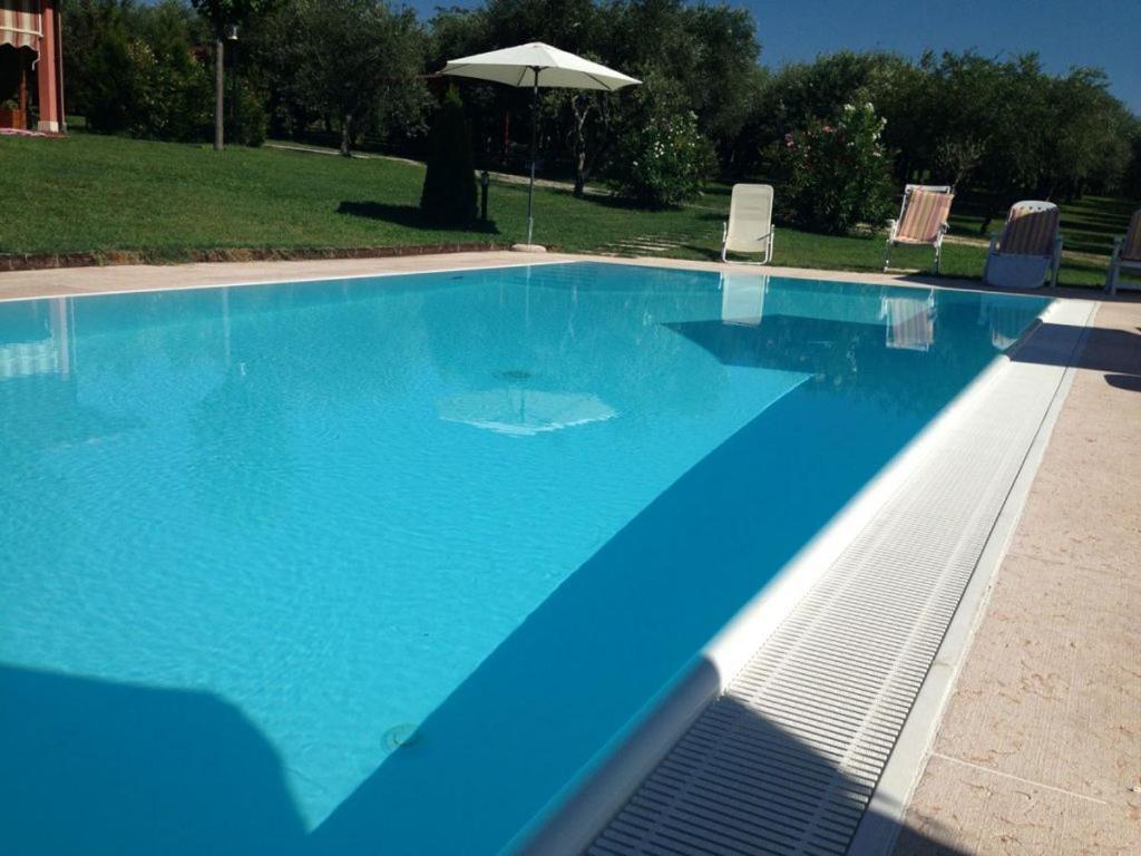 Agriturismo Melograno D'Oro บาร์โดลิโน ภายนอก รูปภาพ